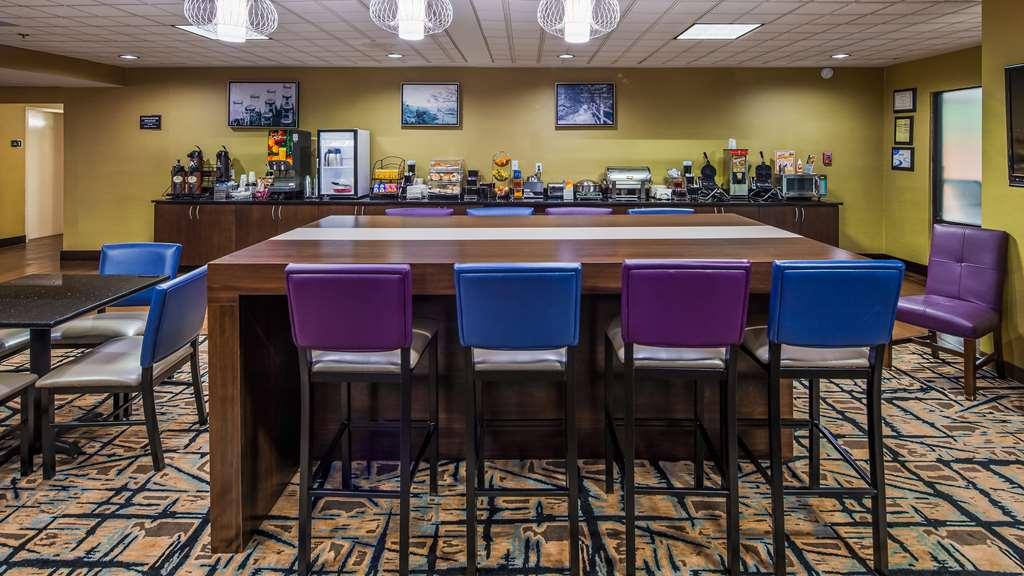 Best Western Plus Mcdonough Inn & Suites Bagian luar foto