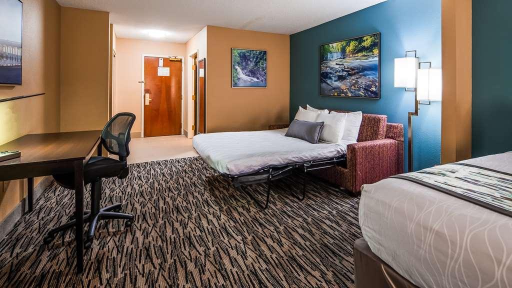 Best Western Plus Mcdonough Inn & Suites Bagian luar foto