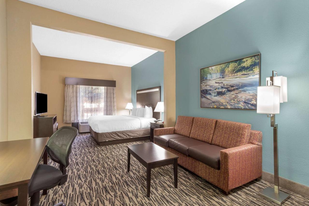 Best Western Plus Mcdonough Inn & Suites Bagian luar foto