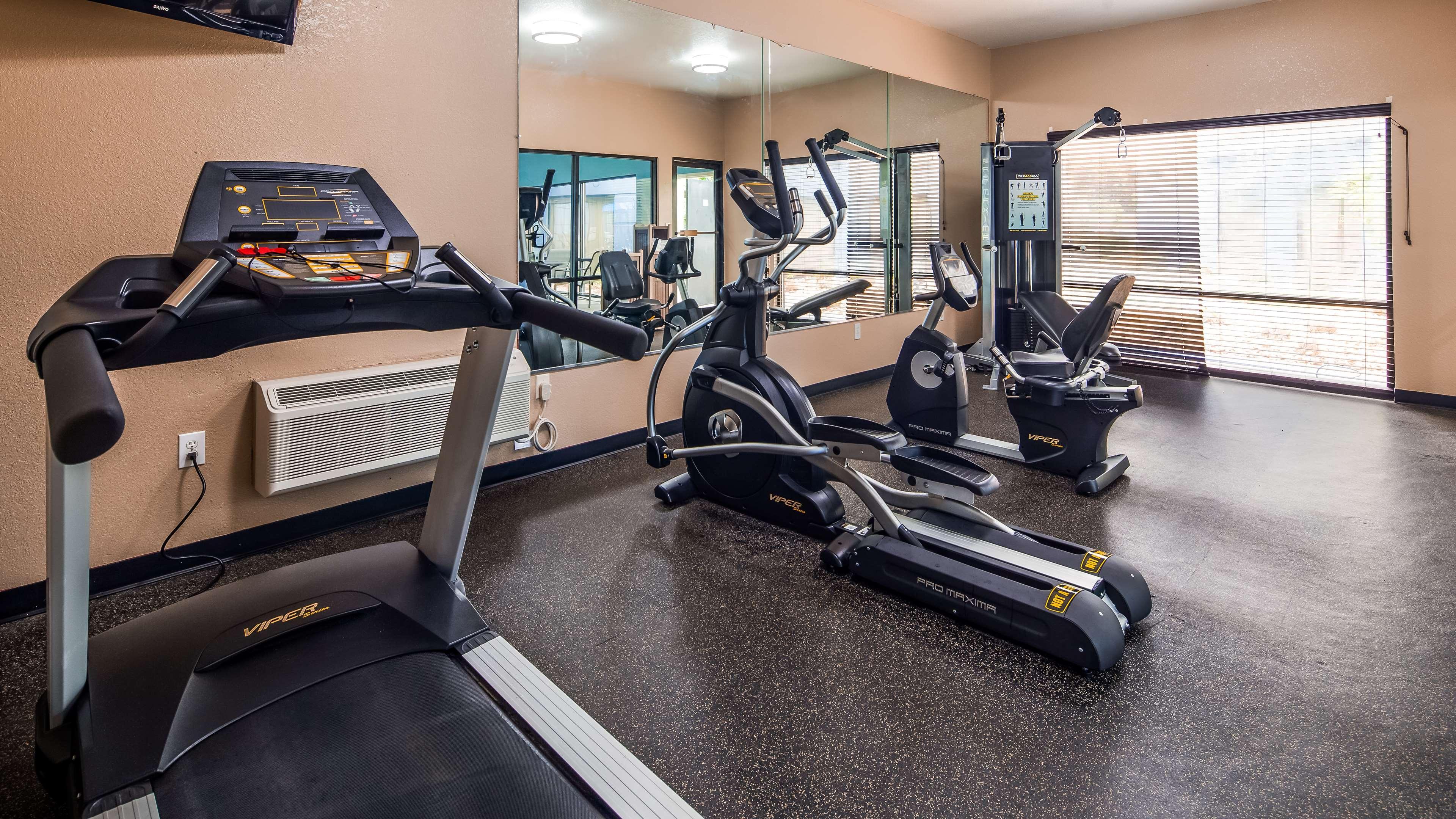 Best Western Plus Mcdonough Inn & Suites Bagian luar foto