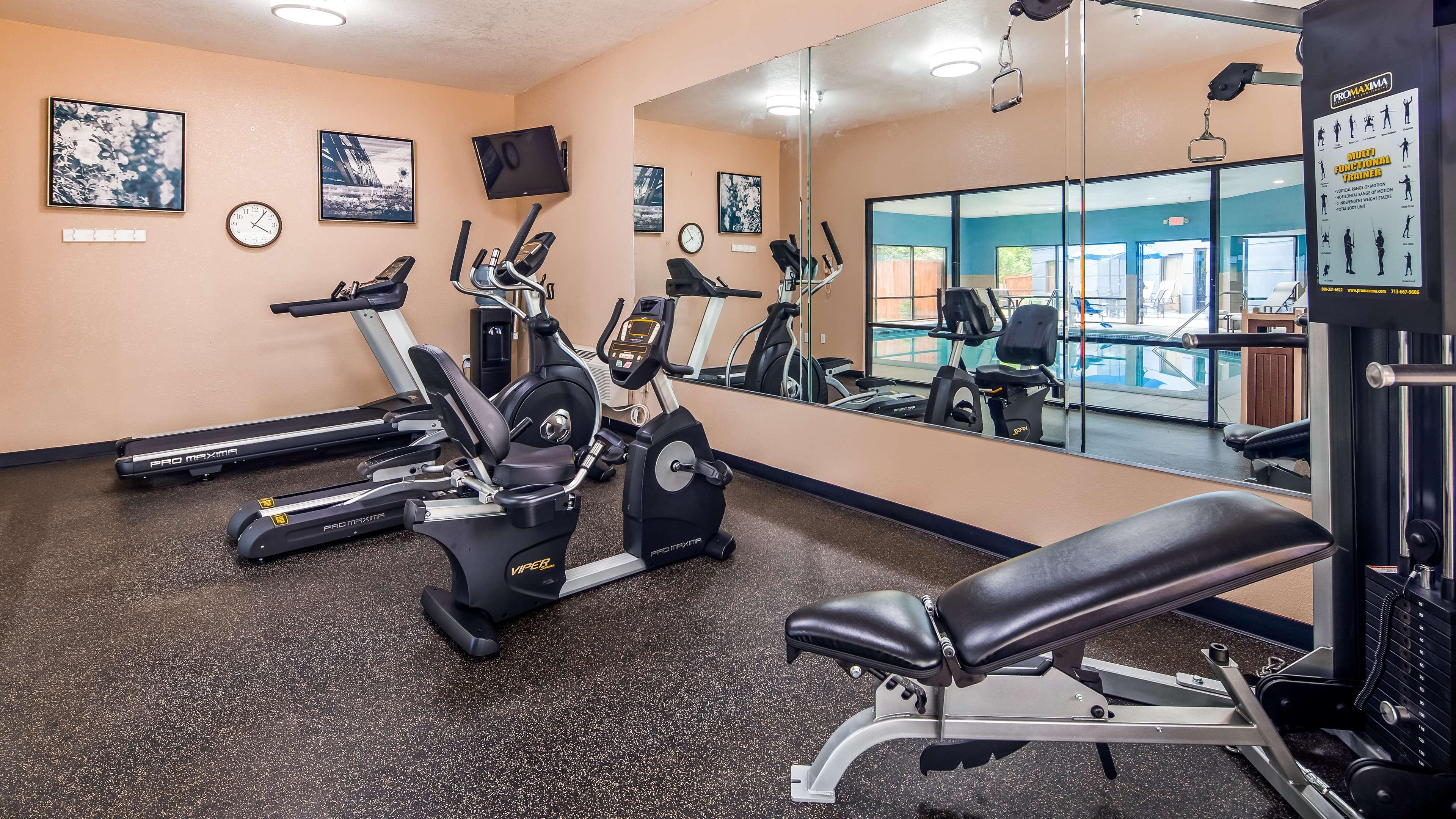 Best Western Plus Mcdonough Inn & Suites Bagian luar foto
