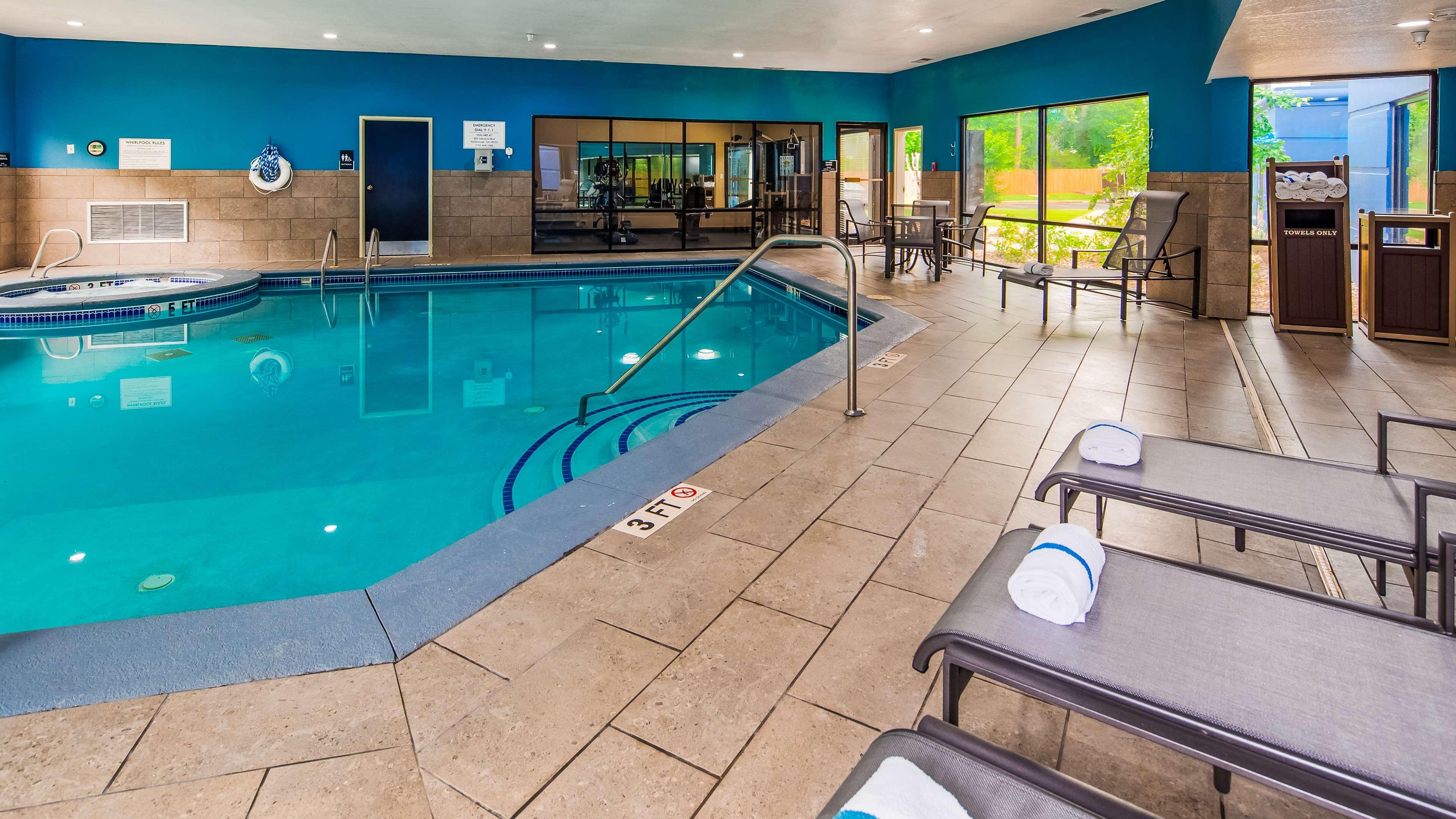 Best Western Plus Mcdonough Inn & Suites Bagian luar foto