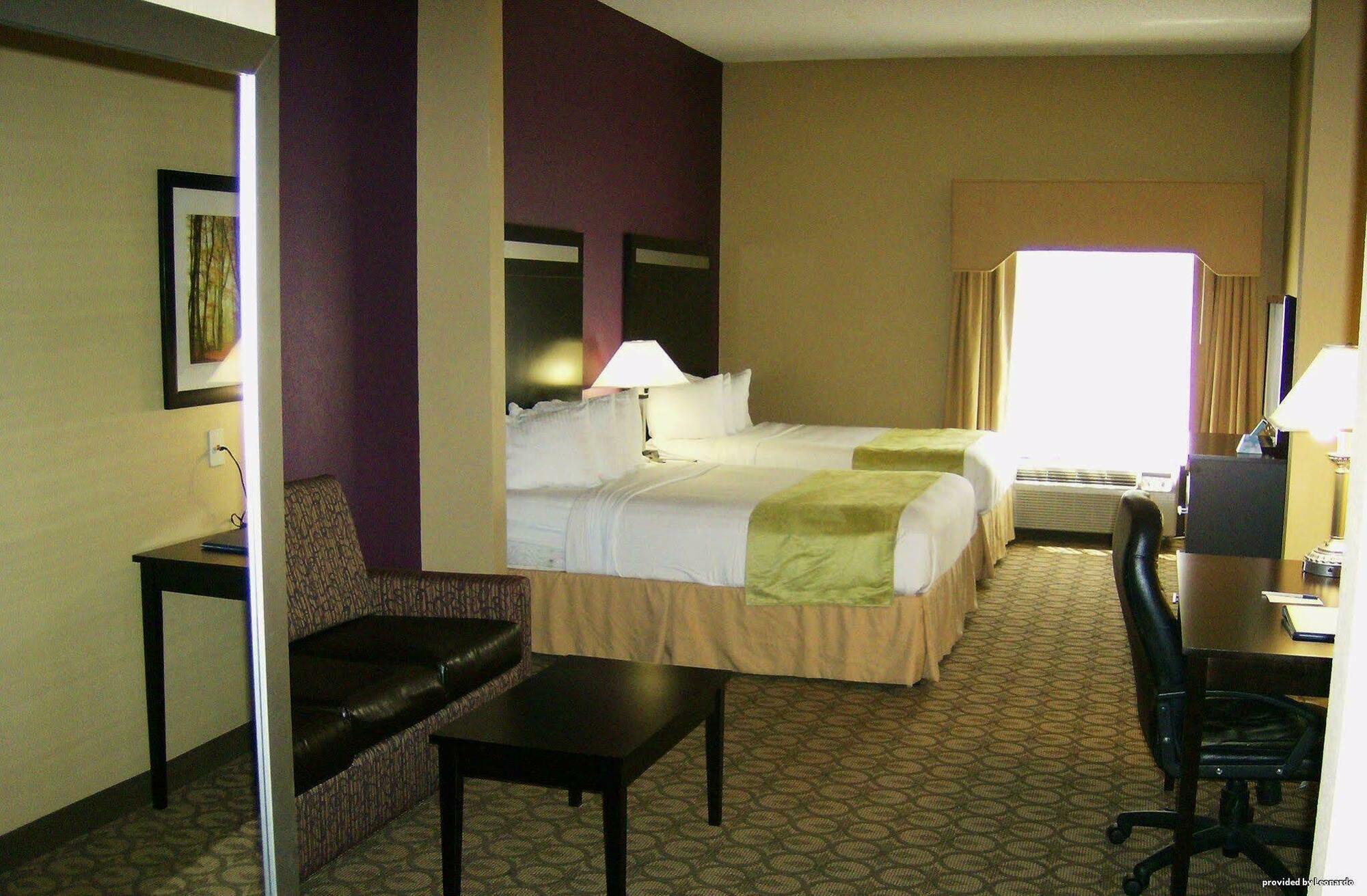 Best Western Plus Mcdonough Inn & Suites Bagian luar foto